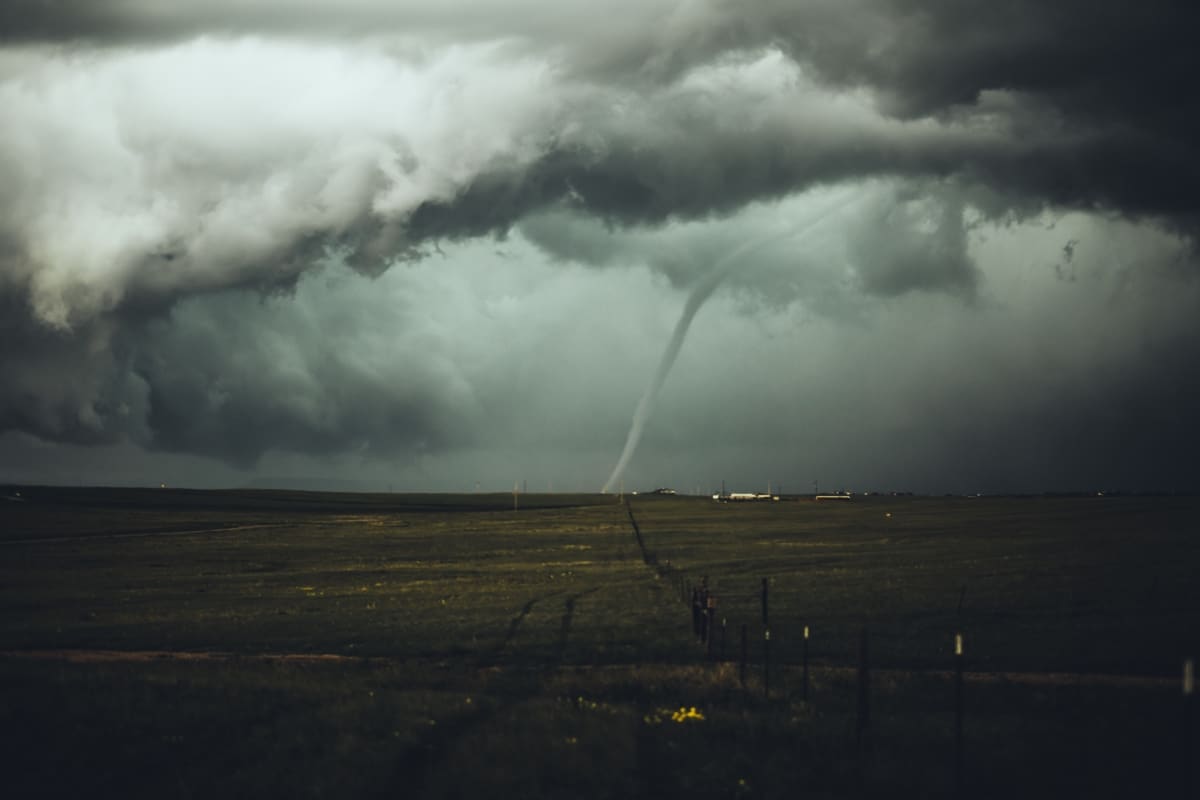 Signs of a Tornado Coming 6 Warning Signals That Show Forming Weather